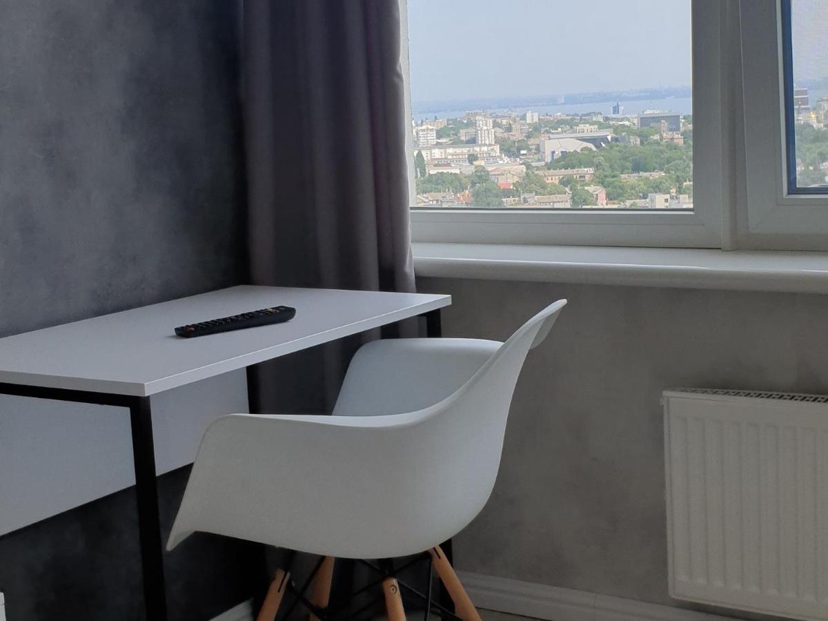 Apartment Sky 24 Floor In Centre أوديسا المظهر الخارجي الصورة